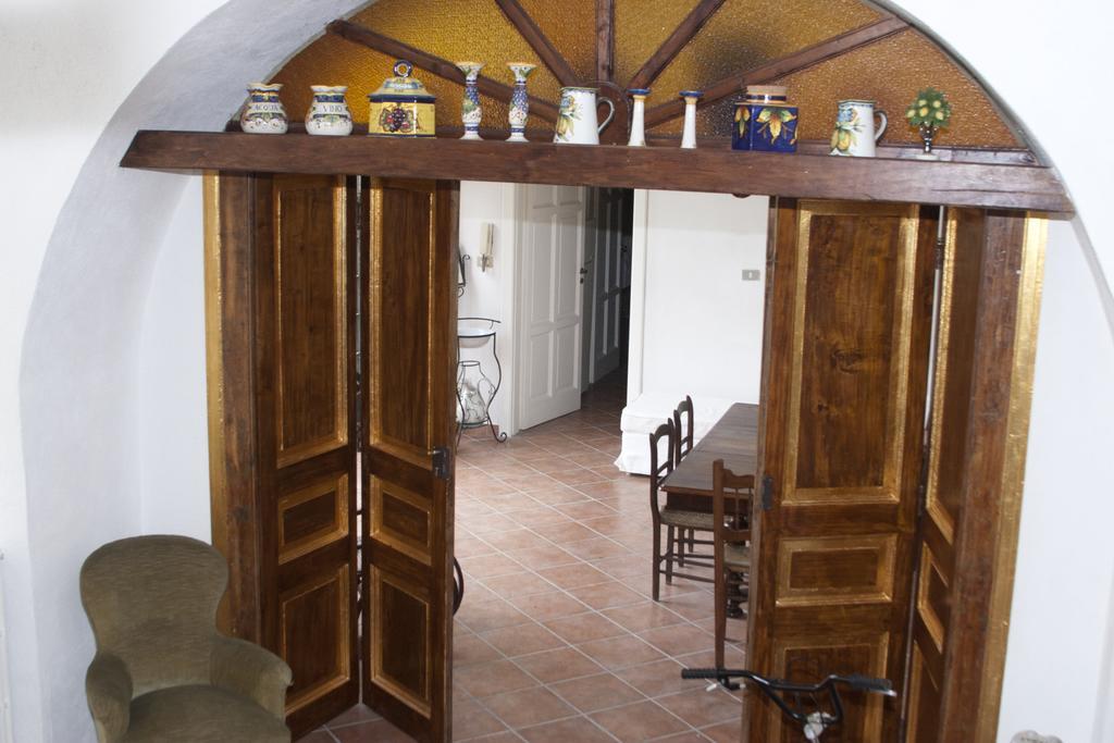 Palazzo D'Orsi Villa Calvanico Bagian luar foto